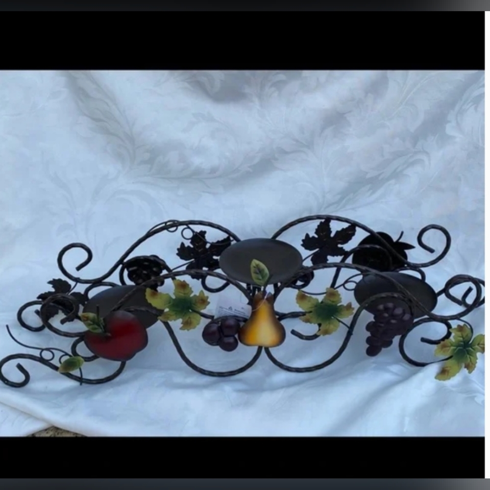 Celebrating Home Sonoma Villa Centerpiece Deluxe metal 3 candle holder NEW